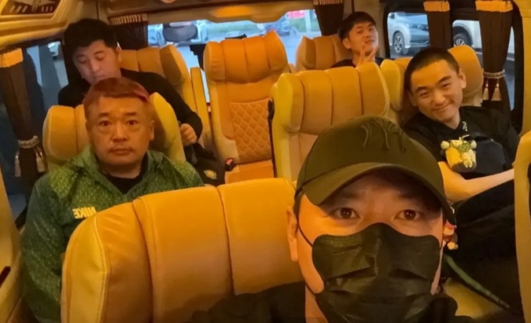  國安教練組現(xiàn)場觀賽泰超，本周和兩支當?shù)厍蜿牊嵘砗蠡貒? class=