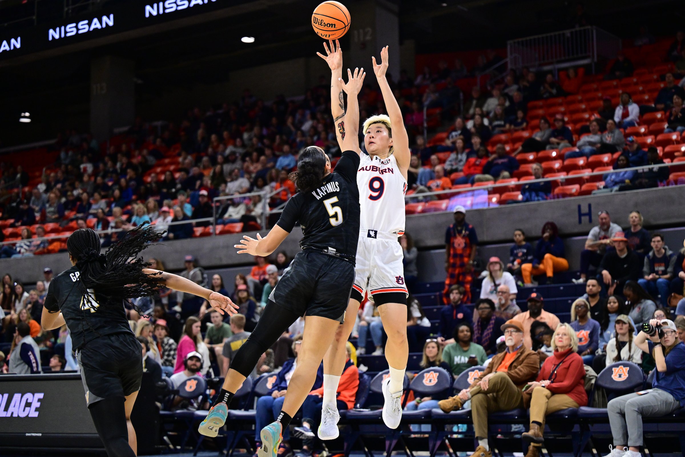  征戰(zhàn)NCAA！鄧雨婷：不太喜歡被稱為“李夢(mèng)接班人” 未來想進(jìn)WNBA