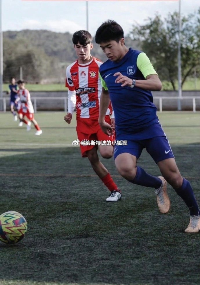  效力巴達(dá)洛納U16的中國(guó)球員汪修昊，入選西班牙加泰羅尼亞大區(qū)隊(duì)