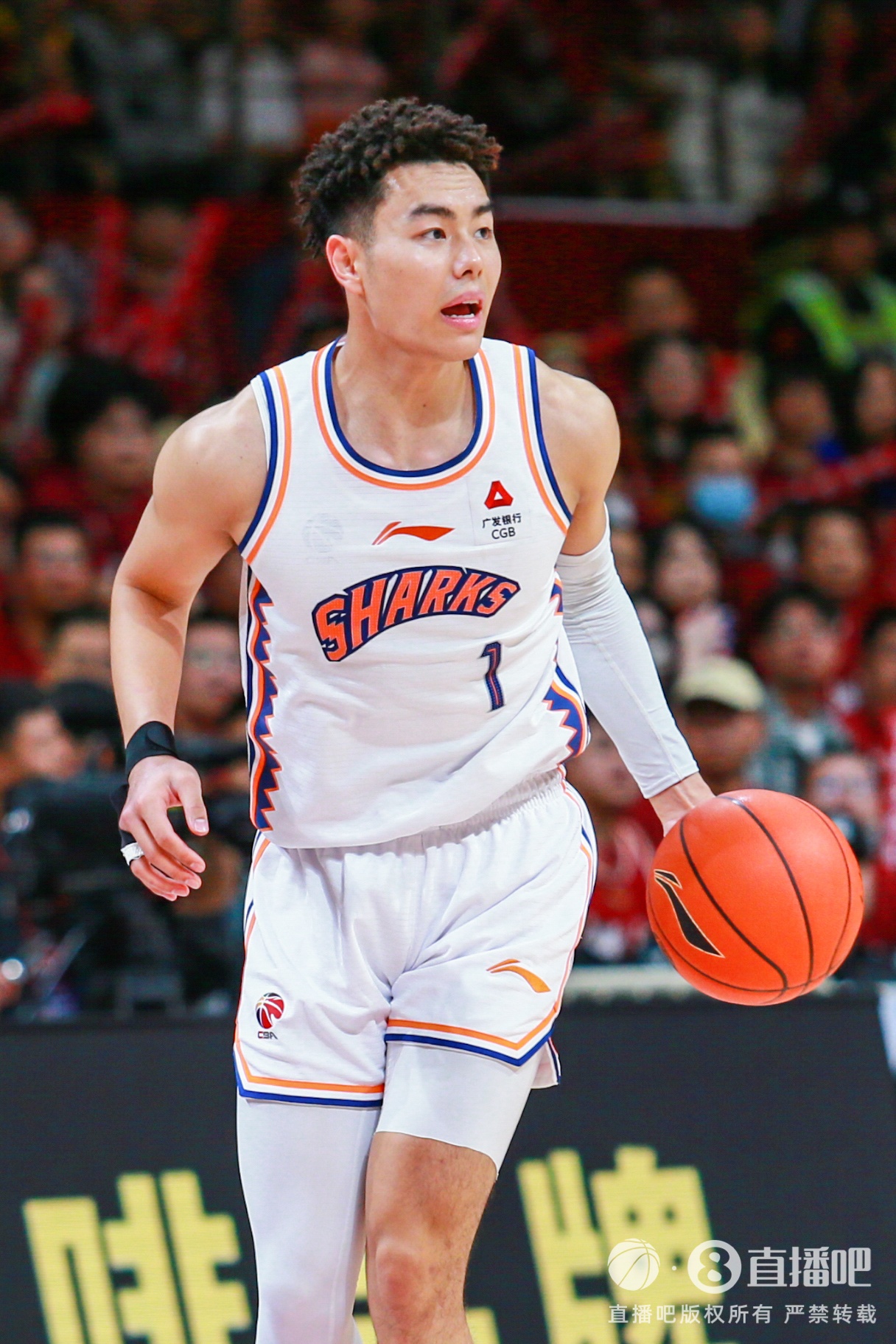  狀態(tài)火熱！李添榮15投10中&三分12中7 得到28分3板2助