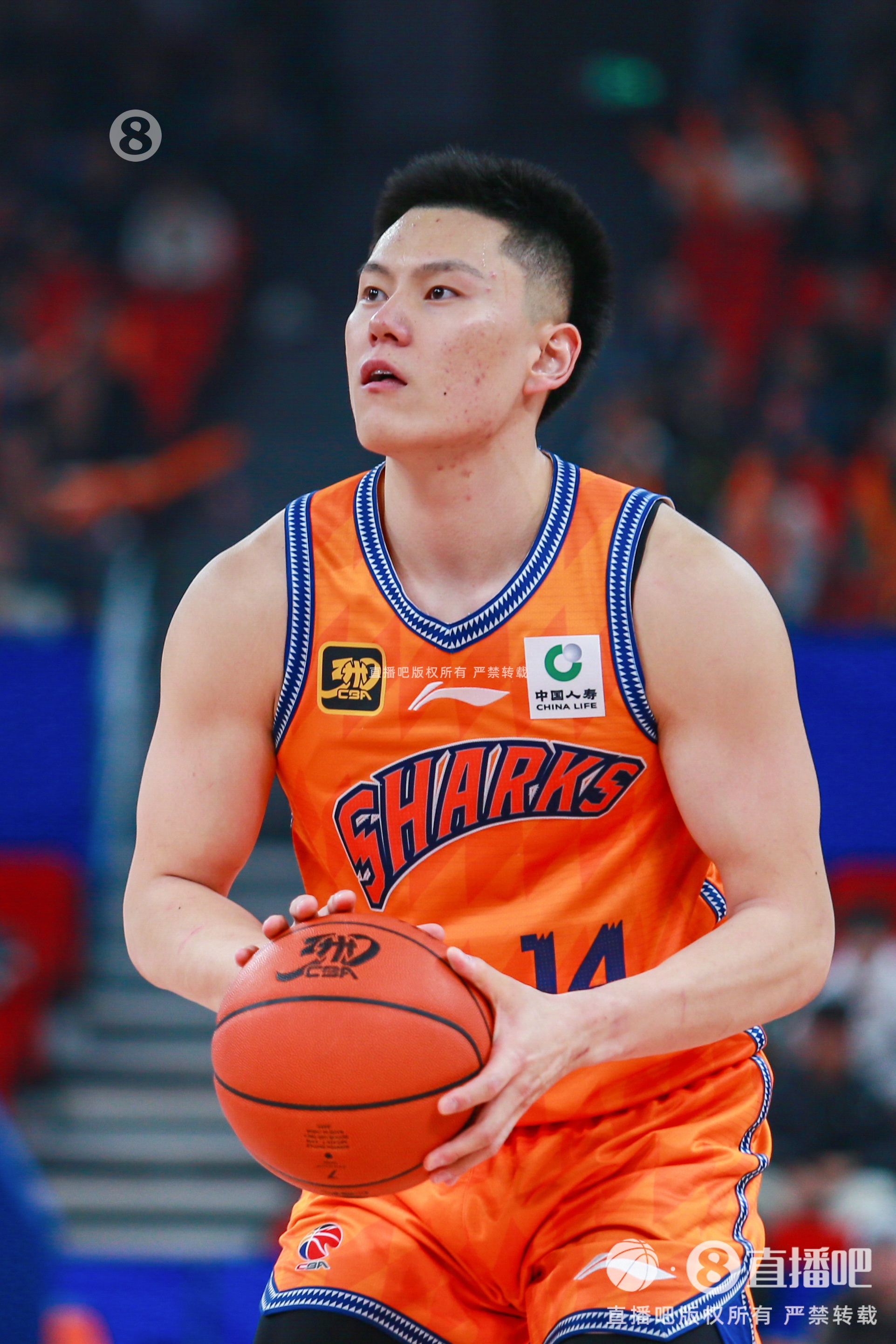  手感火熱！李弘權(quán)半場三分6中5得到15分3板0失誤