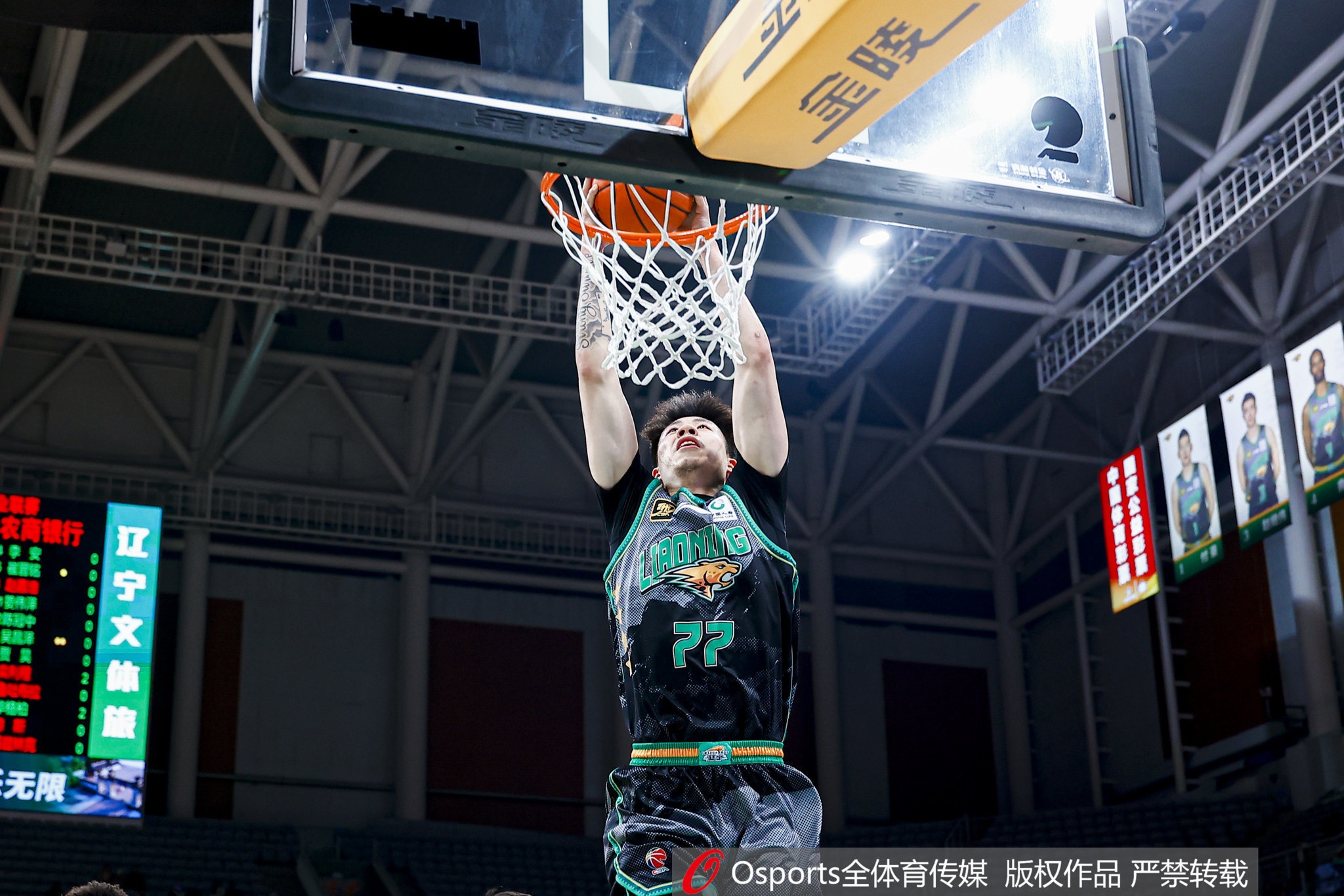  合理且高效！張鎮(zhèn)麟出場(chǎng)24分鐘10中6得12分&送6助攻 正負(fù)值+28